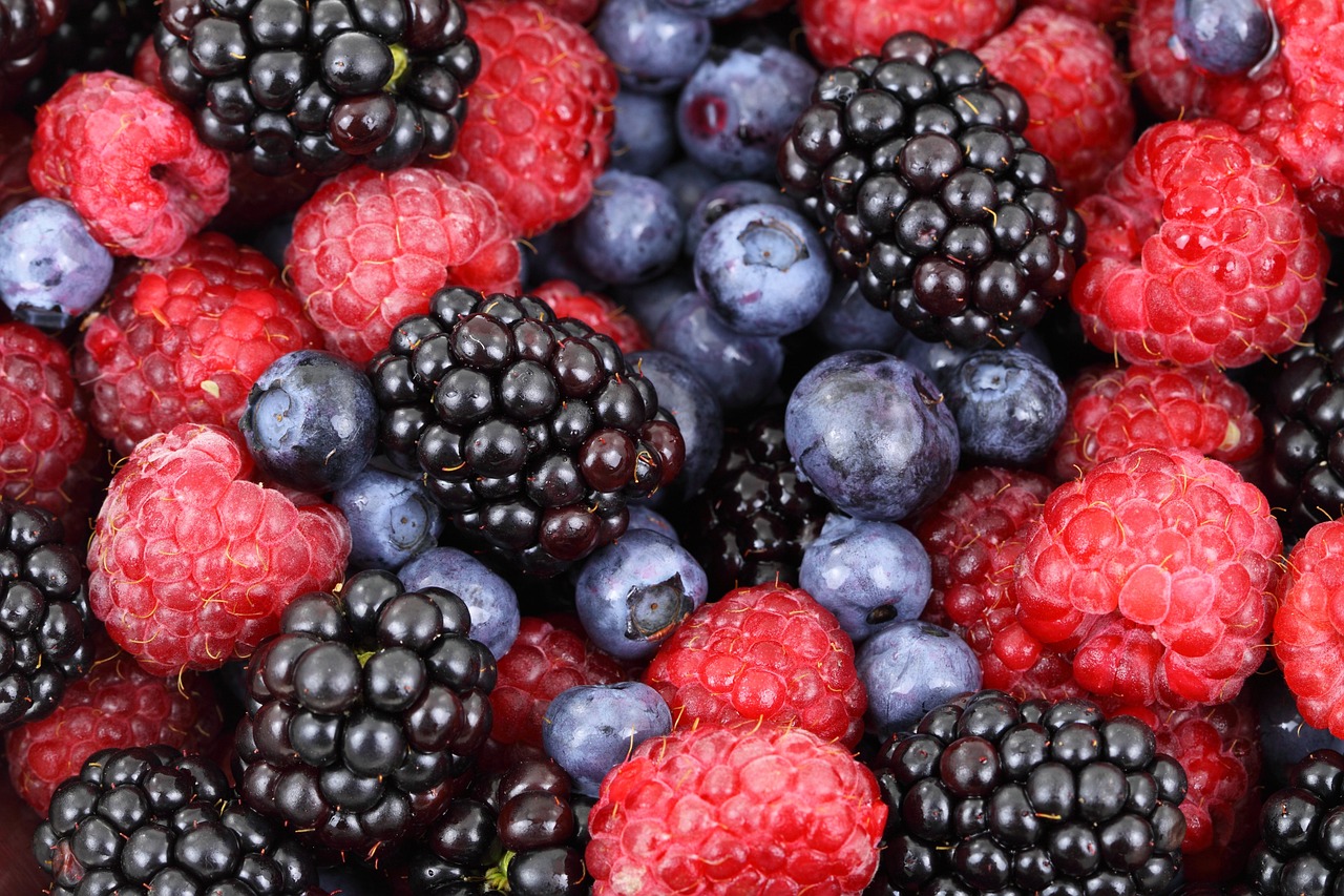 Berries are healthy and good for you.